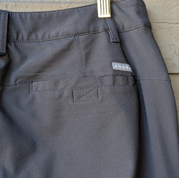 Eddie Bauer Fleece Lined Black Straight Leg Cargo Pants Size 4 - Picture 4 of 8